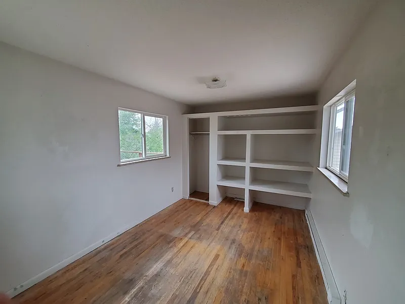 4 bed, 1872 sqft, $2,150 — Photo 4