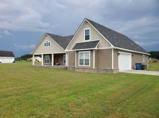 1307 Whitney Lake Rd, Blackshear, GA 31516