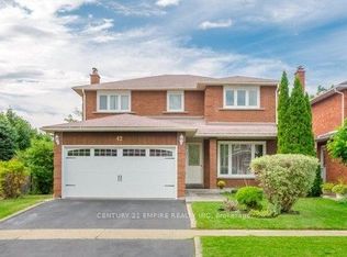 42 Dundalk Cres, Brampton, ON L6Z 2V1