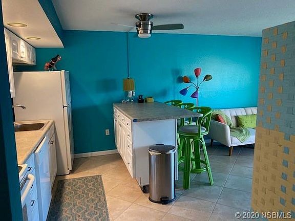 3rd image of 3700 S Atlantic Ave APT 406