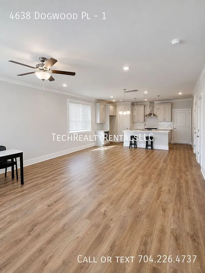 3 bed, 2.5 bath, 2000 sqft, $2,500 — Photo 2