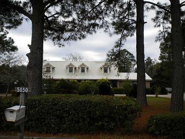 1st image of 5050 Muldoon Cir