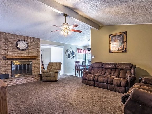 3rd image of 4504 Crenshaw Dr