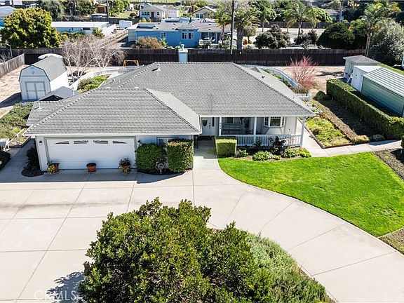 4th image of 2566 Callender Rd