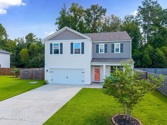 2nd image of 1580 Maltwood Court SE