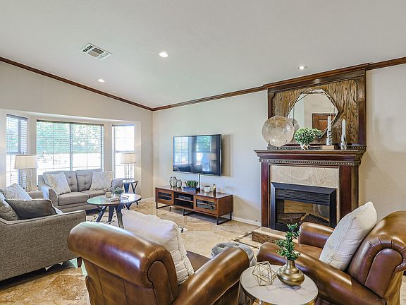 5th image of 7617 W Windrose Dr