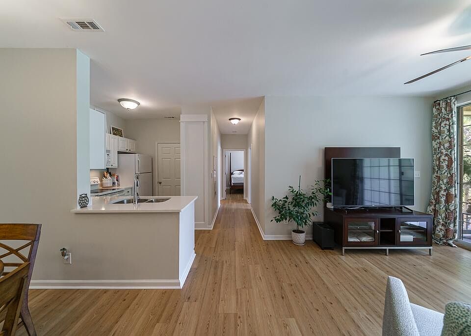 1st image of 1600 Long Grove Dr Unit 1126