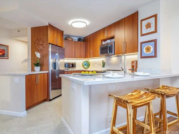 2101 Nuuanu Ave APT 1604, Honolulu, HI 96817