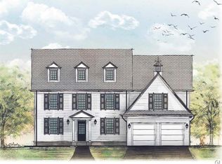 4299 Stonebridge Dr, Bethlehem, PA 18015