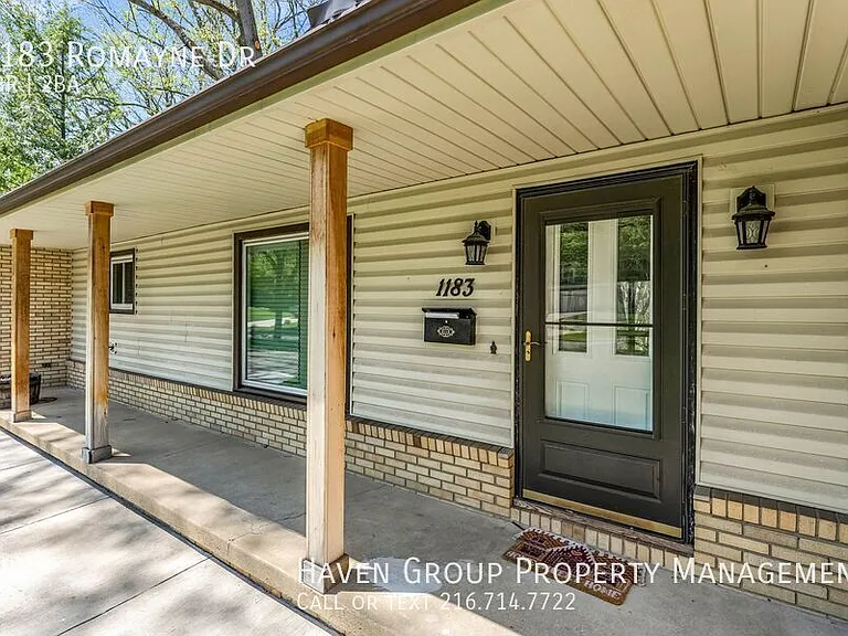 1183 Romayne Dr — Photo 3