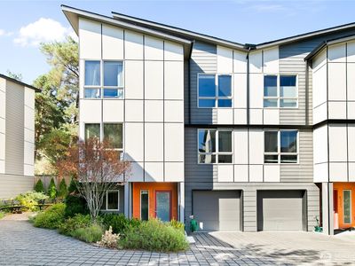 4725 35th Avenue S, Seattle, WA, 98118