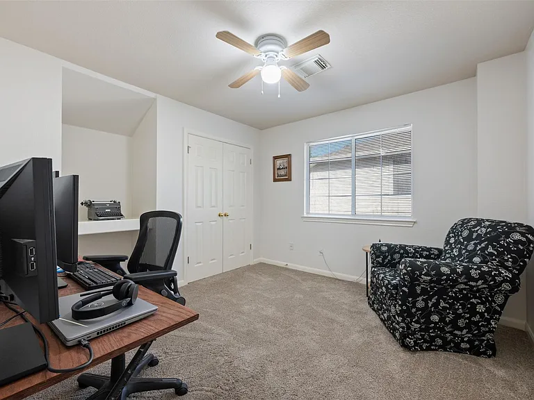 4435 Hunters Lodge Dr — Photo 34