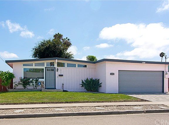 2nd image of 4717 Otomi Ave