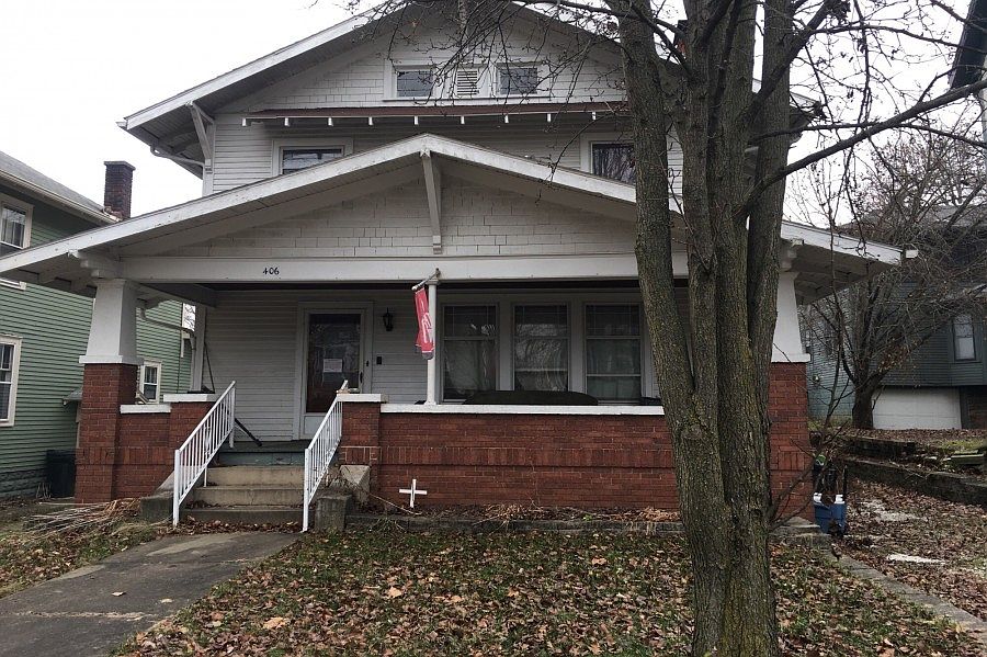 1st image of 406 N 10th St