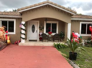 21751 SW 102nd Ave, Miami, FL 33190