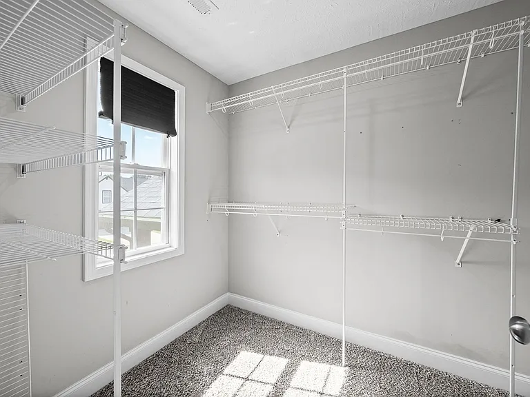 169 Bonnell Dr — Photo 19