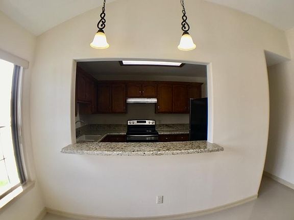 3rd image of 5401 N 17th St