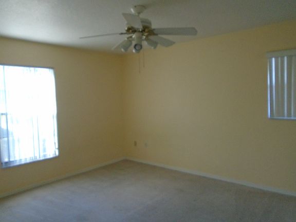 4th image of 8104 Sandberry Blvd