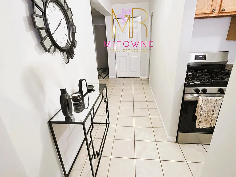 6821 N Sheridan Road — Photo 29
