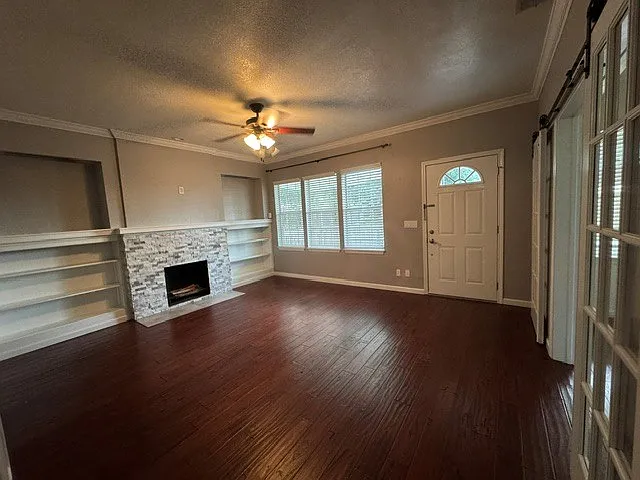 2 bed, 1214 sqft, $2,500 — Photo 2