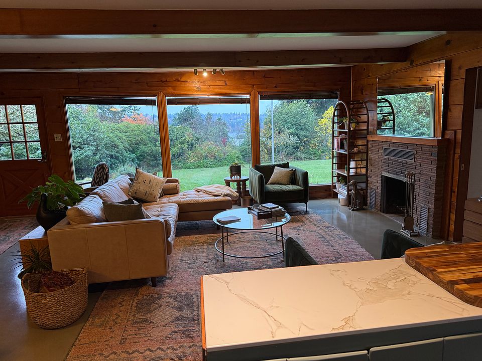 1st image of 2125 Killarney Dr