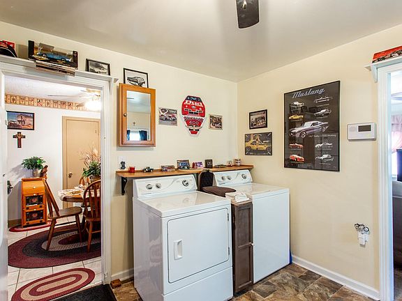 4th image of 542 Murrey St