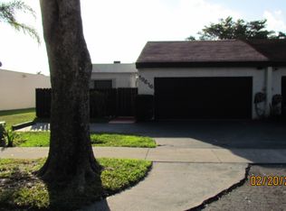 19616 W Lake Dr, Hialeah, FL 33015