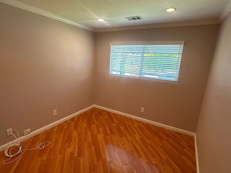2615 Camloop Dr — Photo 9