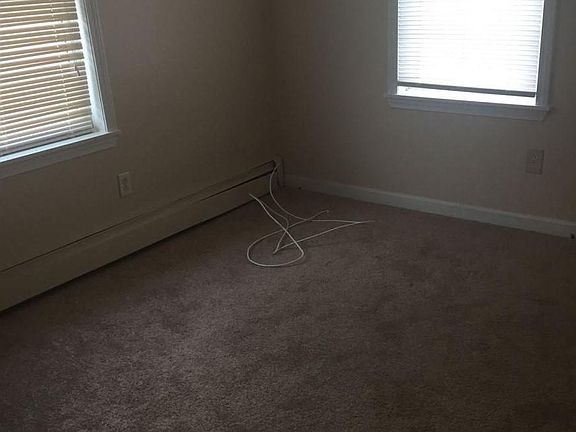 4th image of 32649 Donnelly St