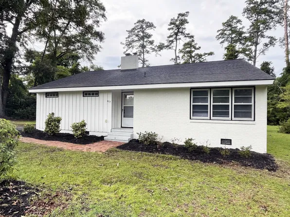 657 Wildwood Rd, Whiteville, NC 28472
