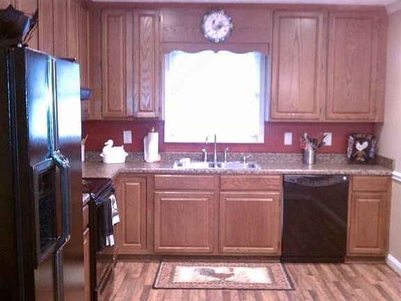 2nd image of 1911 Courtney Lake Dr SW