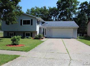 810 Park St, Tecumseh, MI