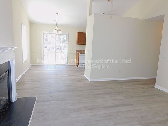 5th image of 1856 Oakhurst Park Ln
