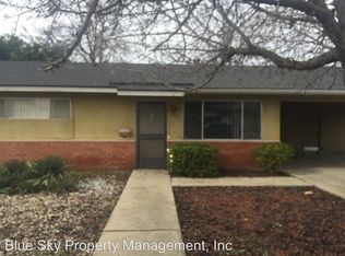 115 N Cambridge Ave, Lindsay, CA 93247