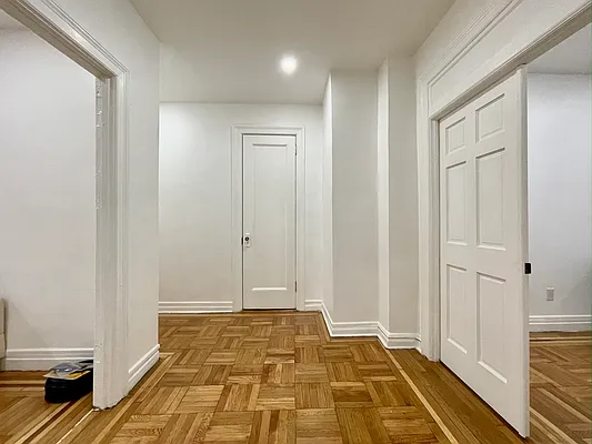 Rented by Mauro Bros Real Estate Services LLC | media 13