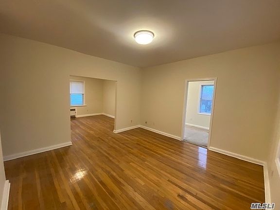 5th image of 507 Laurelton Blvd #2A