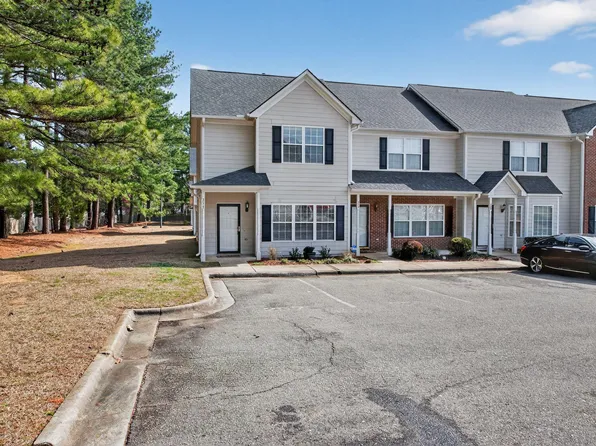 257 Dairy Rd, Clayton, NC 27520