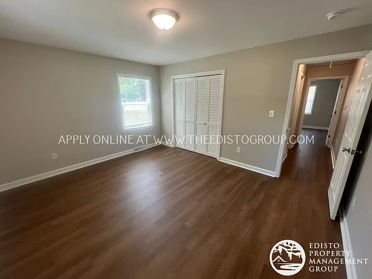1211-1215 Ellis Ave — Photo 9