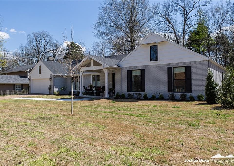 1st image of 2381 E Golden Oaks Dr
