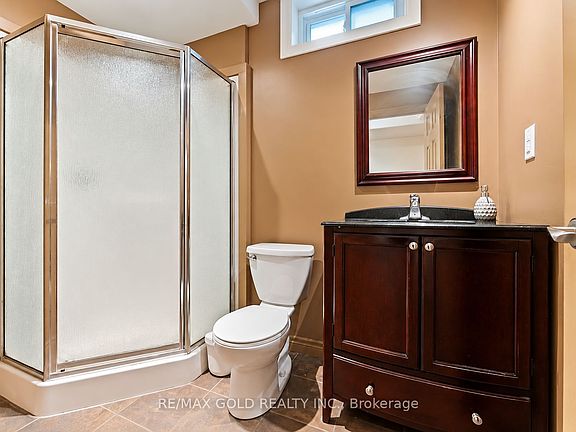 4th image of 43 Golden Meadow Rd #Basement