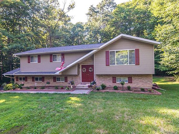 5th image of 1190 Circle Dr N
