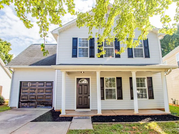 9430 Dewey Dr, Charlotte, NC 28214