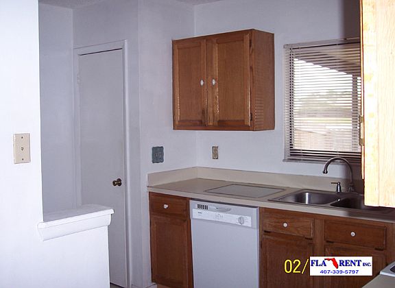 4th image of 354 Cidermill Pl
