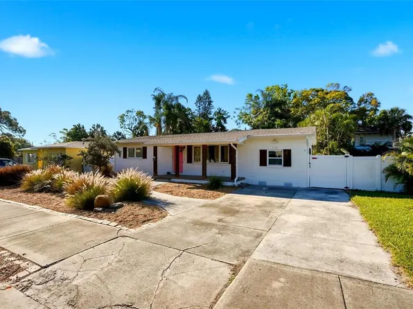 220 45th Ave S, Saint Petersburg, FL 33705