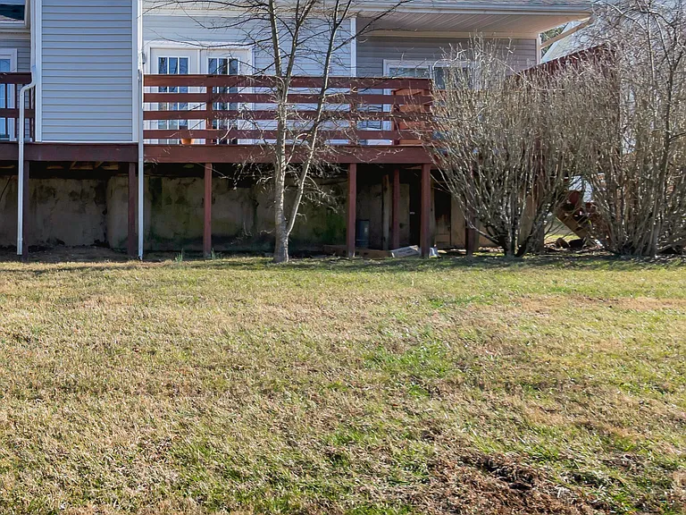 1219 Carriage Park Dr #1 — Photo 3