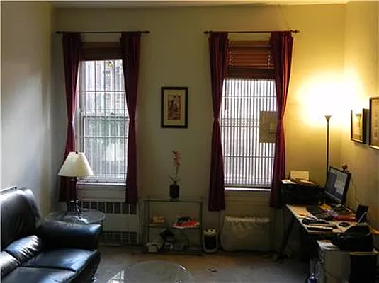 Sold by R New York | media 2