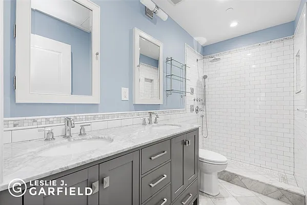 Rented by Leslie J. Garfield | media 17