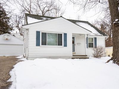 5932 Cottage Dr, Des Moines, IA, 50311