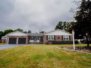805 Southview Cir, Fayetteville, NC 28311