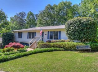 414 E University Dr, Auburn, AL 36832